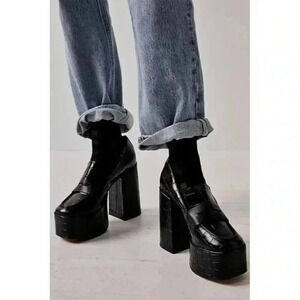 Schutz Viola Croco Platform Penny Loafers in Black Womens Size 9.5B